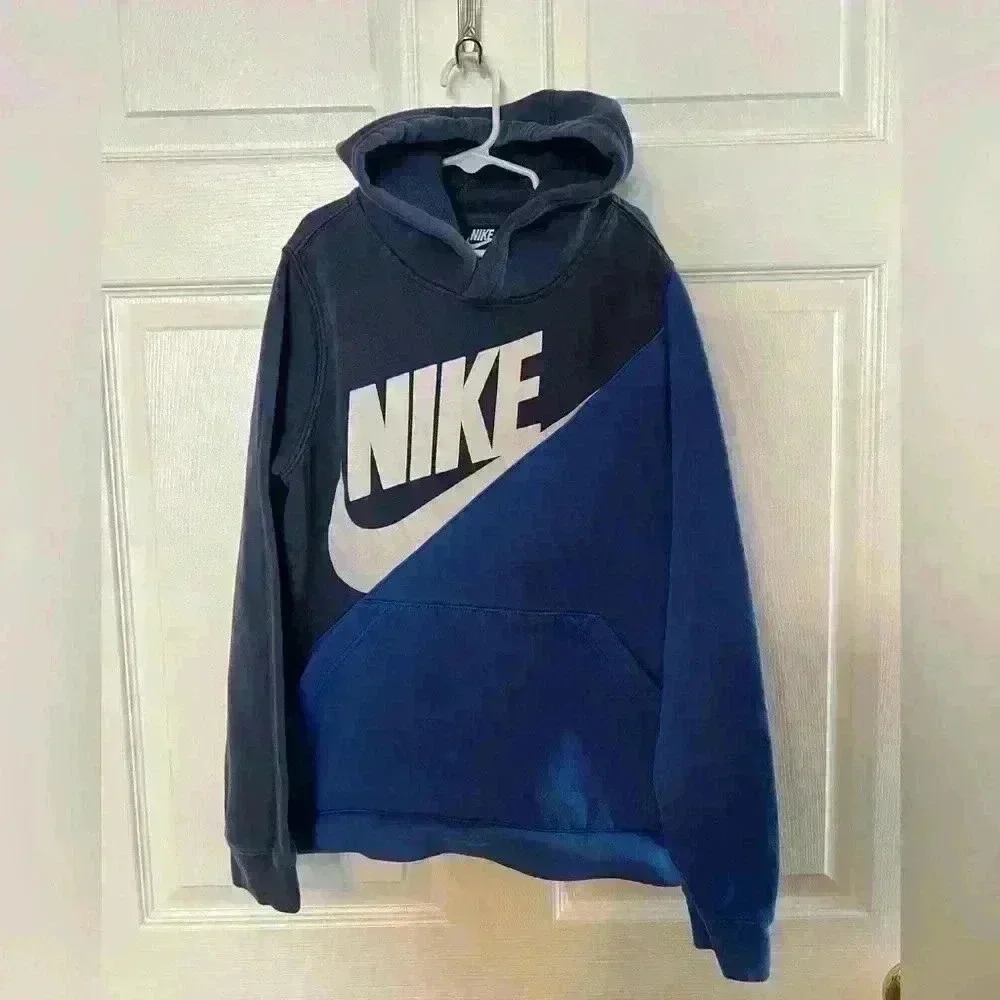 Nike Sportswear Hoodie - Boys Large